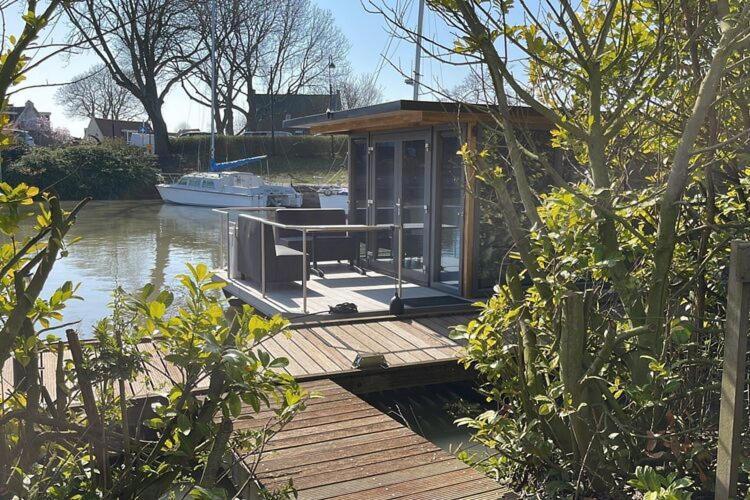 Waterfront Houseboat Near The Centre Hotel Моникендам Екстериор снимка